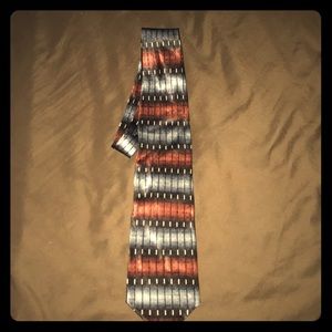 Silk tie